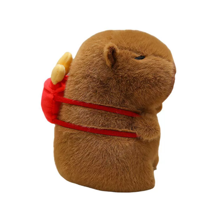 Capybara dễ thương sang trọng
